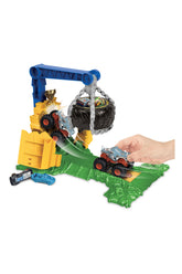 Hot Wheels Monster Trucks Arenada Rhinomite Mücadelesi HTP18